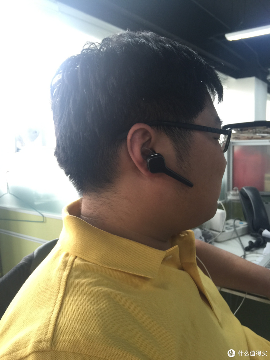 新世纪刀锋战士：Plantronics 缤特力 Voyager Edge 蓝牙耳机