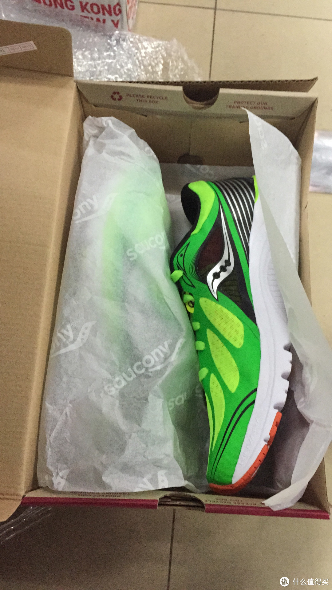 为夏季而生：saucony 索康尼 Kinvara 5 轻量缓冲跑鞋