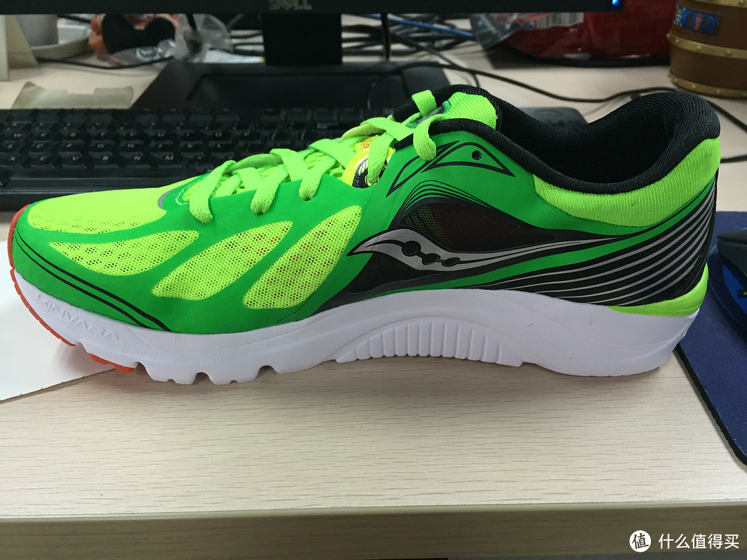 为夏季而生：saucony 索康尼 Kinvara 5 轻量缓冲跑鞋