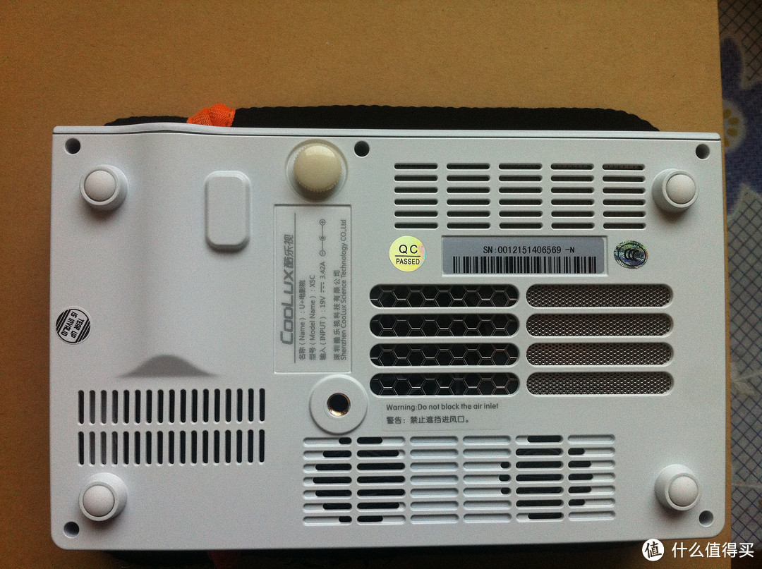 久违的影院情结coolux酷乐视x5c微型投影仪