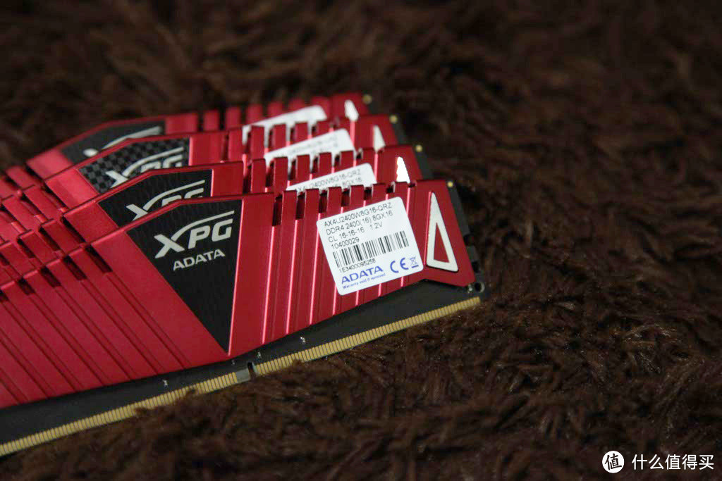 入手 ADATA 威刚Z1 DDR4 32GB内存附简单超频测试