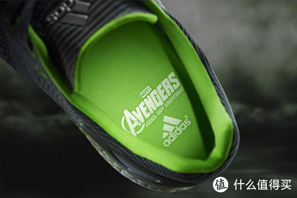 超级英雄亲子装：adidas 阿迪达斯 推出复仇者联盟童装与跑鞋