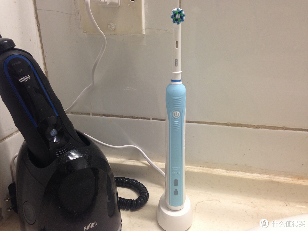 Braun 博朗 Oral-B  D16.523U 600 3D智能电动牙刷