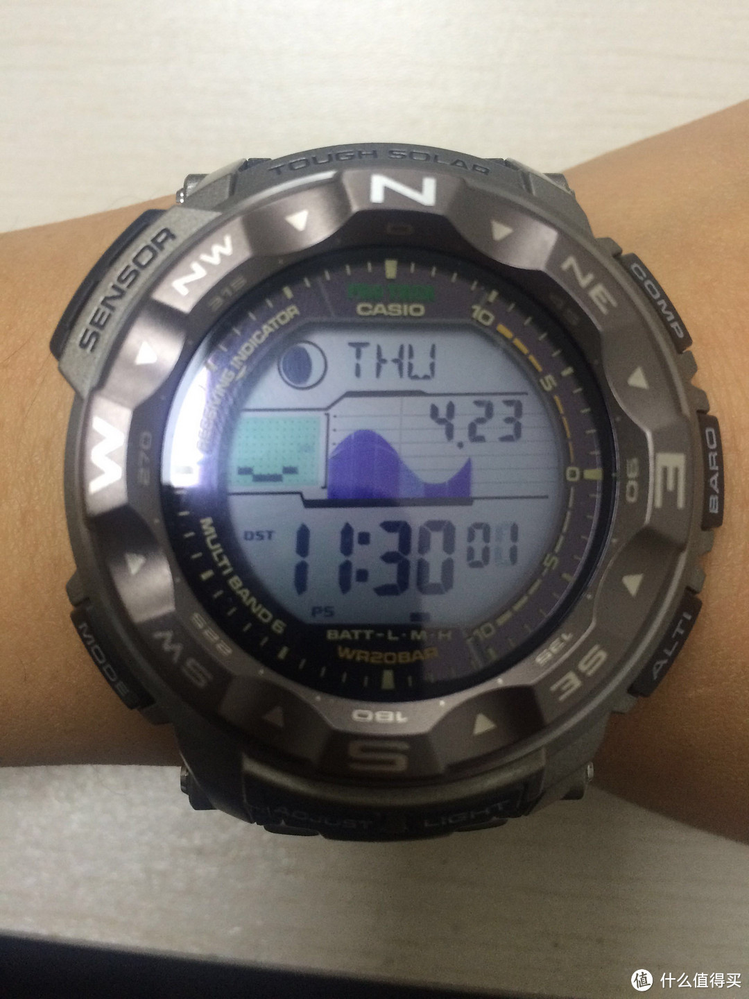 CASIO 卡西欧 登山系列 PRW2500T 男款太阳能电波表