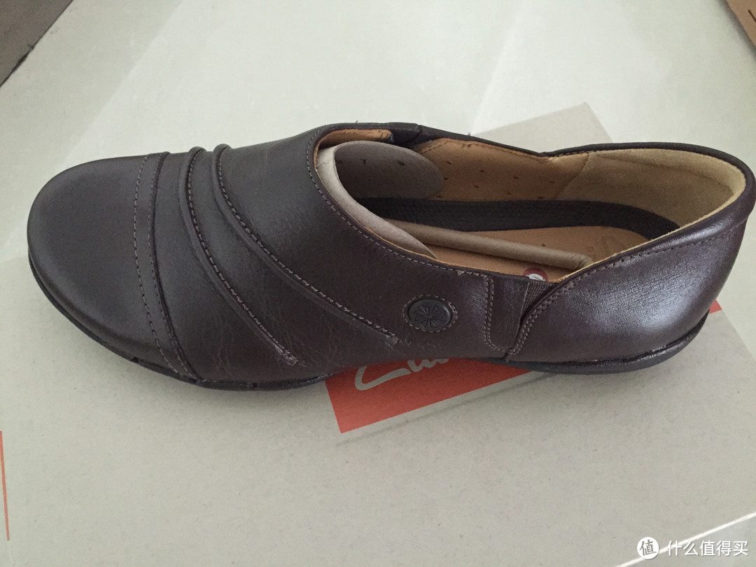 给母上大人的 Clarks 其乐 Un Hila Slip-On Loafer 女士平底鞋