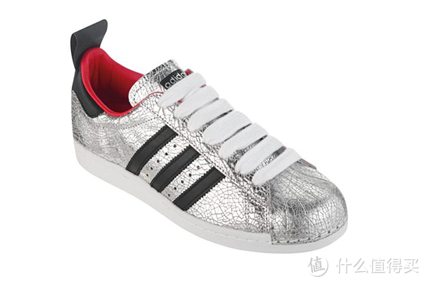 时尚融合运动：adidas Originals 与 Topshop 再携手 发布 2015春夏季系列