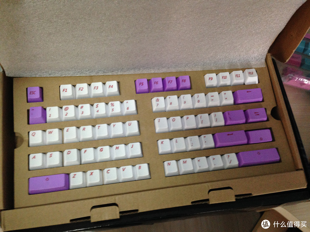 被遗忘的84键机械键盘之 Keycool 凯酷 Hero Pro 84 彩虹侵染 机械键盘