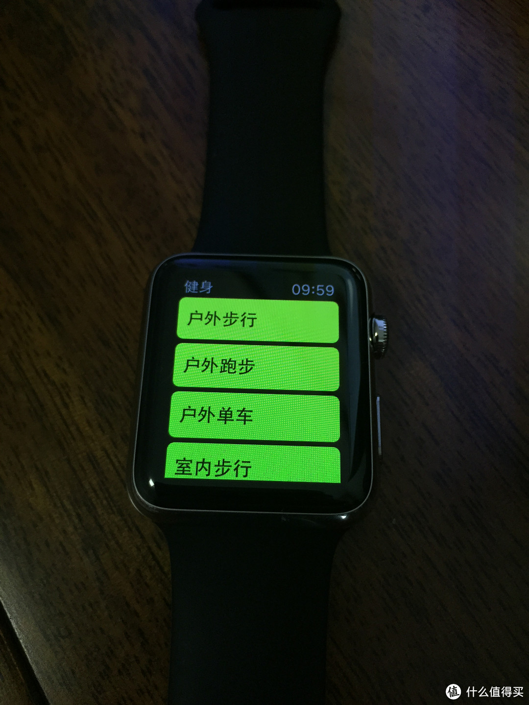 想说爱你不容易：Apple Watch 首发功能评测