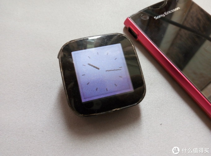 一次领先的”尝试“:Sony Ericsson LiveView 蓝牙手表