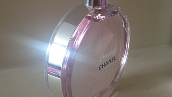 第一瓶香水：Chanel 香奈儿粉邂逅柔情淡香水 50ml