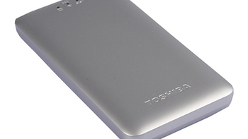 SD卡槽 + SSD存储：TOSHIBA 东芝 推出 AeroMobile 无线移动固态硬盘