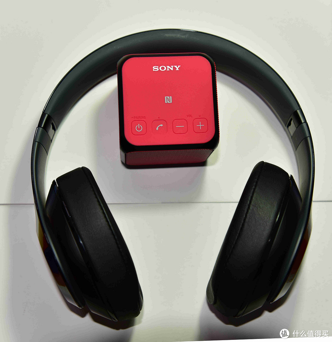 小巧精致：SONY 索尼 SRS-X11 无线蓝牙音箱