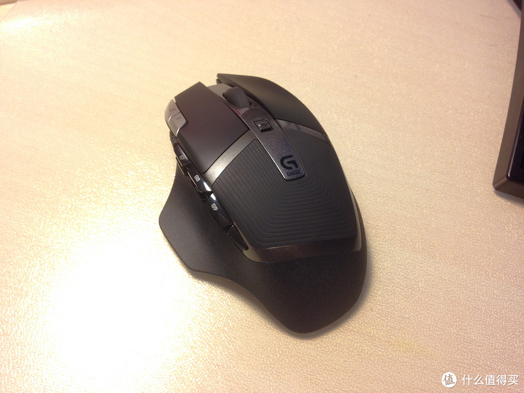 手感舒适，续航强劲：Logitech罗技 G602 无线角色扮演网游鼠标 开箱分享