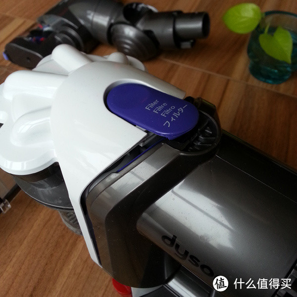 果断买入：Dyson 戴森 DC35手持式吸尘器