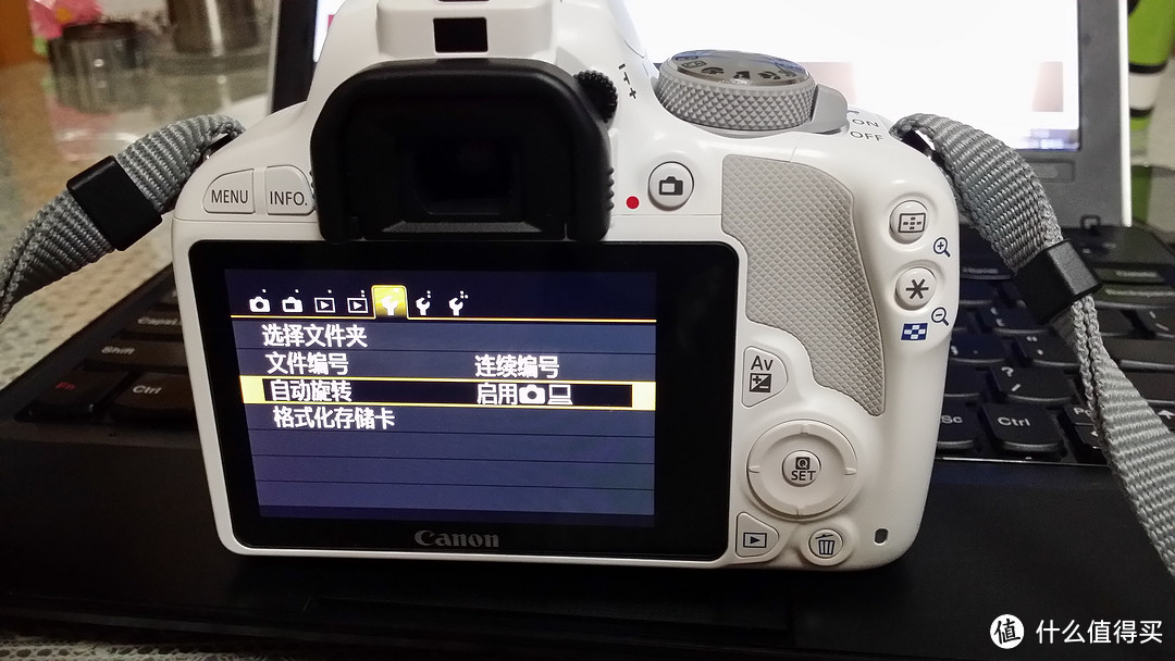 心心念念的人生第一台单反：CANON EOS Kiss X7（100D）白色限量版 18-55/40双头套机