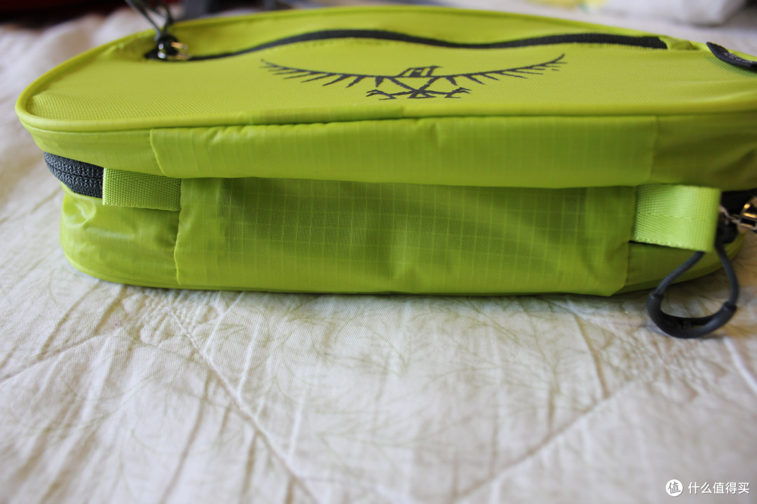 Osprey Spin 回旋 22L户外双肩背包  & Ultralight Zip Organizer 洗漱包