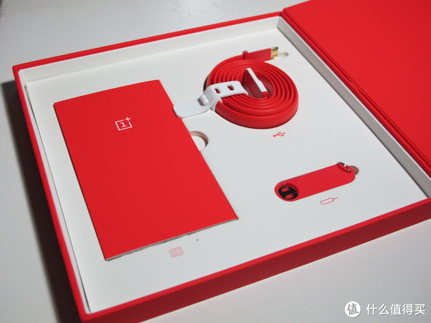 OnePlus 一加 16GB BabySkin白 手机入手体验