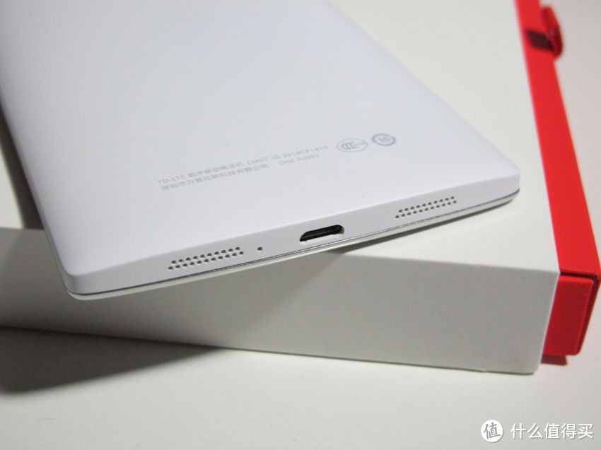 OnePlus 一加 16GB BabySkin白 手机入手体验