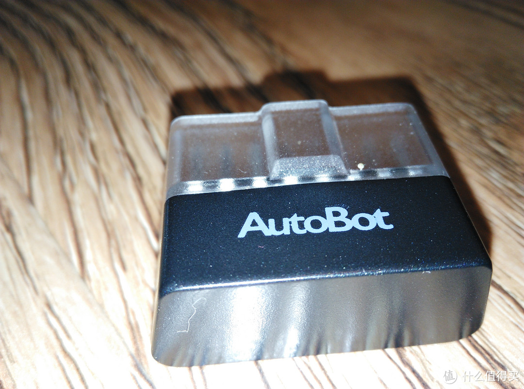 爱车的小帮手——AutoBot智能行车驾驶助手试用及拆解记