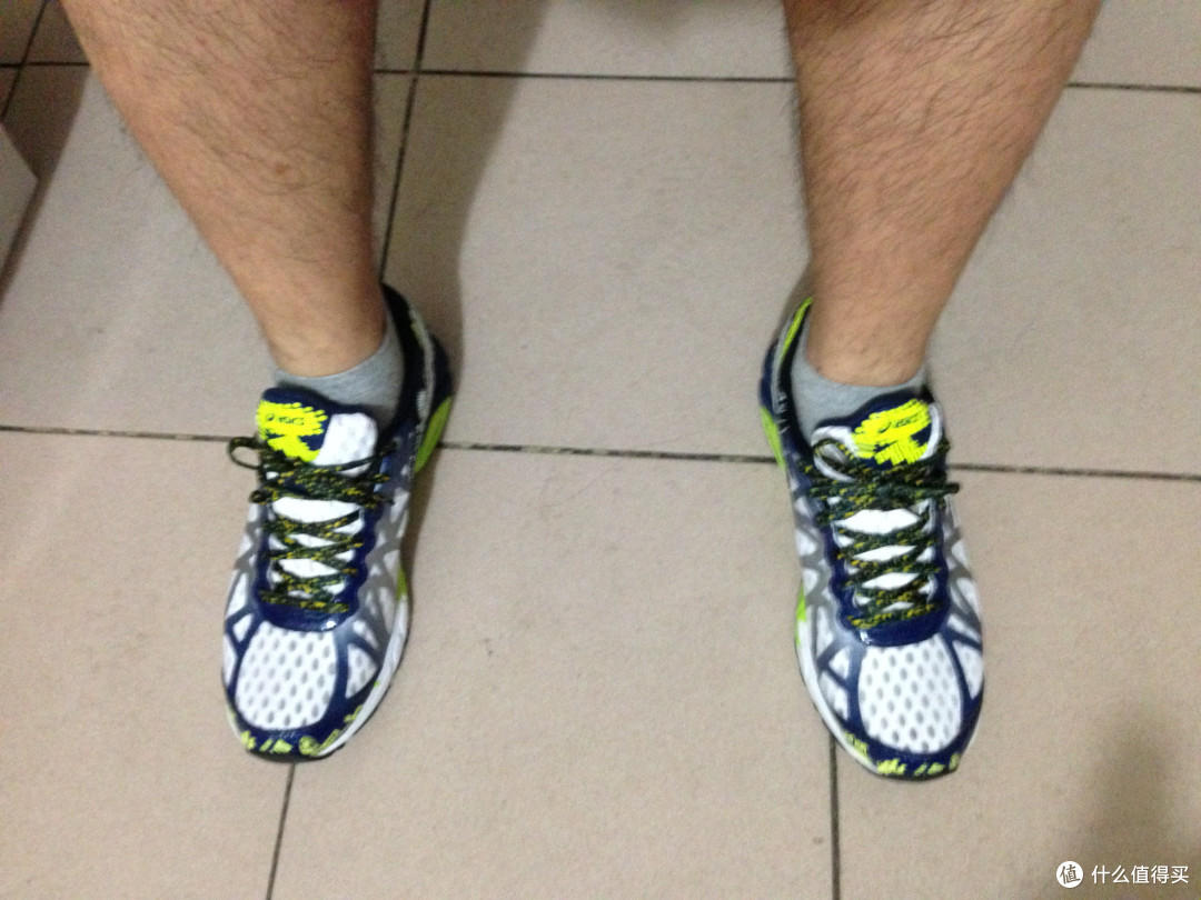奔跑吧,骚年:asics 亚瑟士 GEL-Noosa Tri 9 铁人三项男款跑鞋