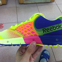 跑出一道彩虹：Reebok 锐步 One Guide 2.0 跑鞋