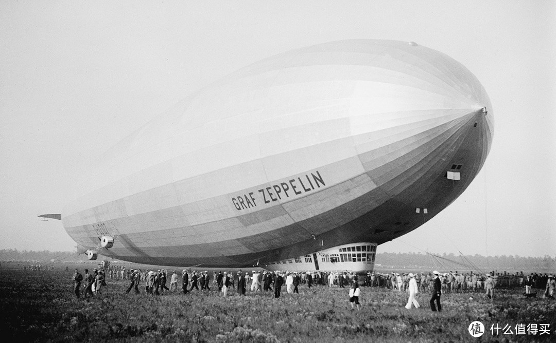 每日观点:人生第一块德国制造：Zeppelin 齐博林 皮带机械男表 7656-1