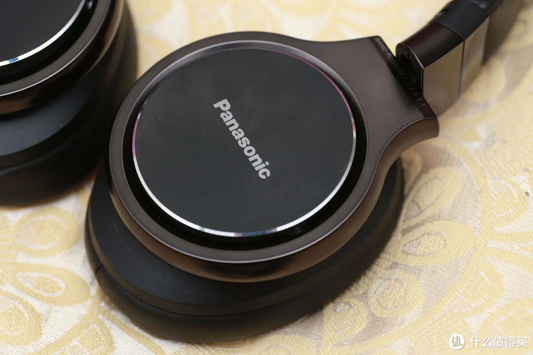 冷门秀:Panasonic 松下 RP-HD10 头戴封闭式耳机