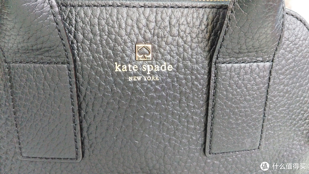 给LD买的 Michael Kors Selma 中号经典款手提包