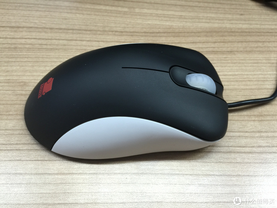 FPS神器：ZOWIE 卓威 EC1 eVo CL 竞技游戏鼠标