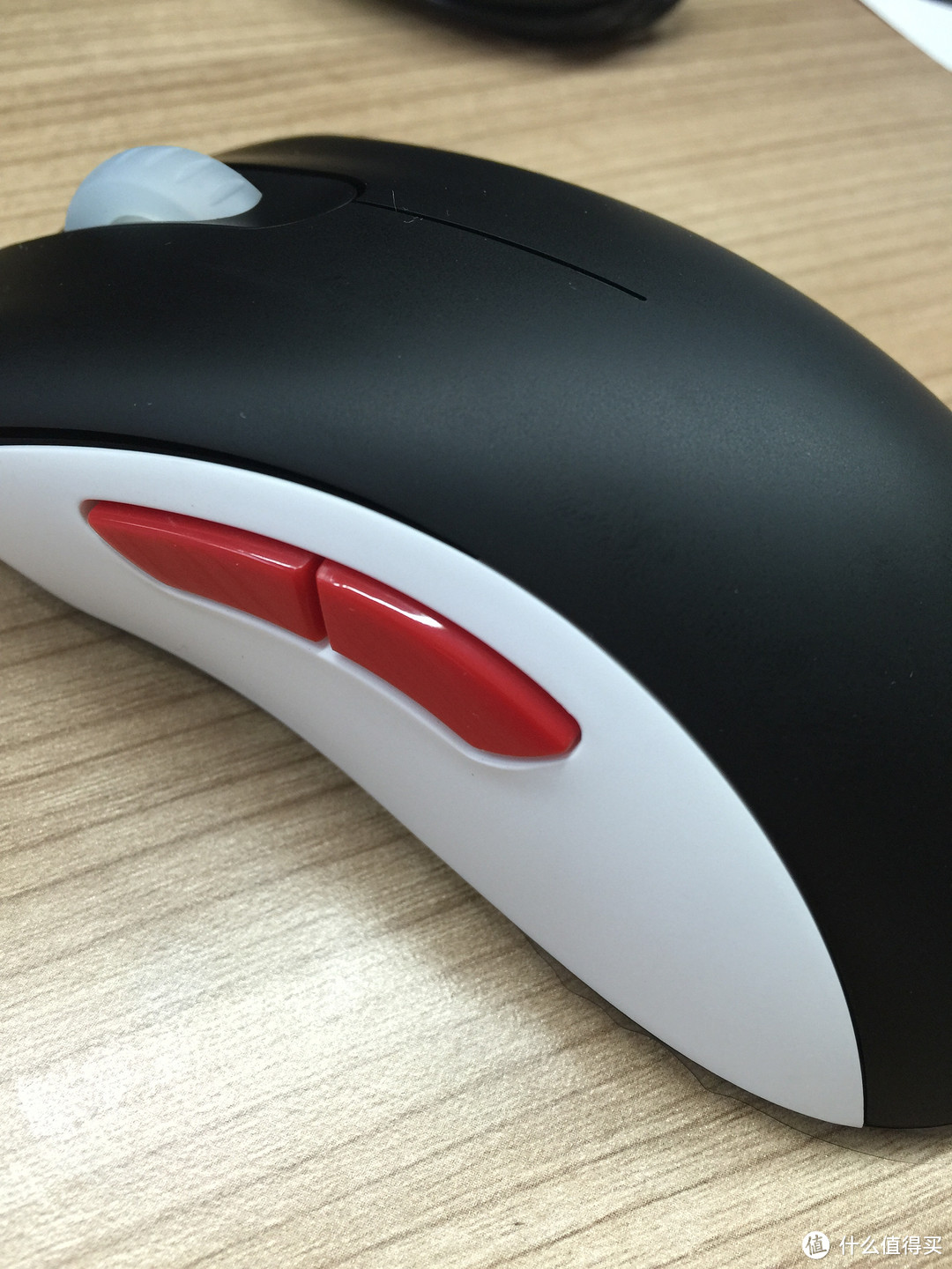 FPS神器：ZOWIE 卓威 EC1 eVo CL 竞技游戏鼠标