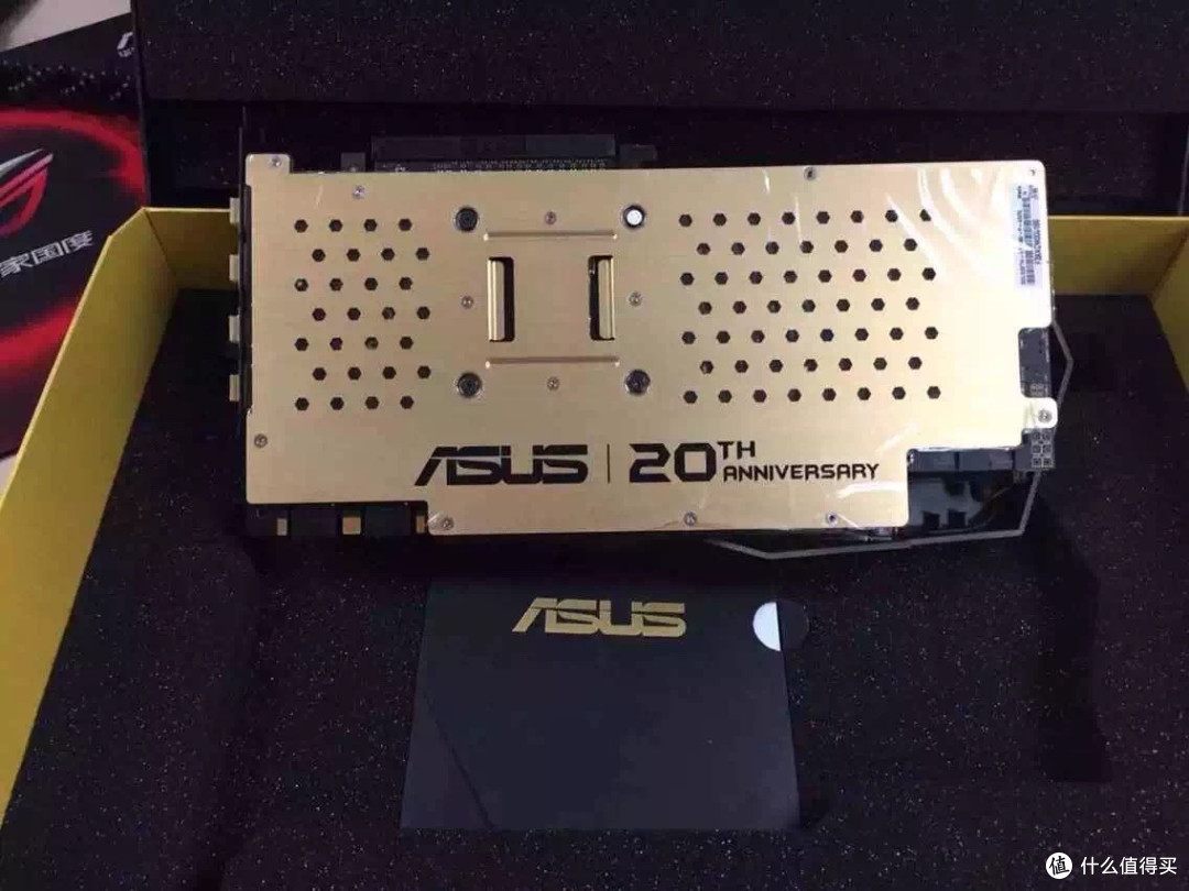 显卡也要土豪金:ASUS 华硕 GTX980