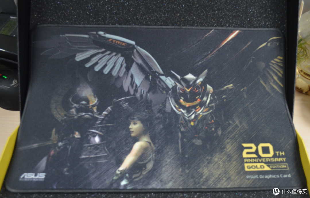 显卡也要土豪金:ASUS 华硕 GTX980