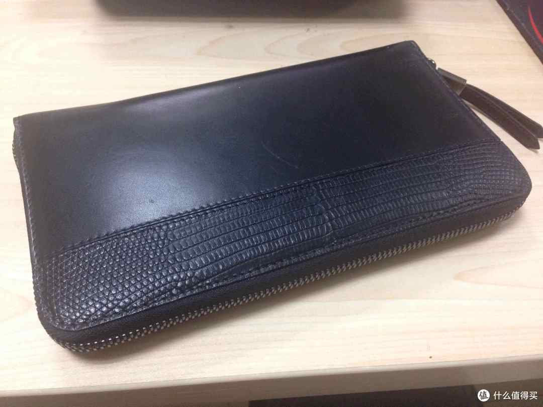 对蜥蜴皮长草许久，人肉香港带回Burberry手包一只