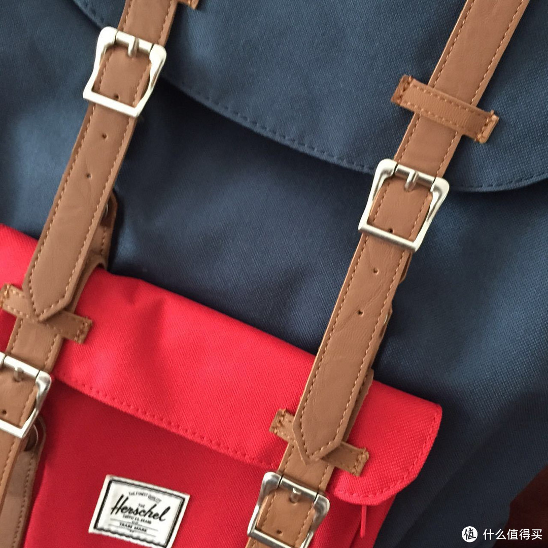 风骚美：Herschel Supply Co. Little America 双肩背包