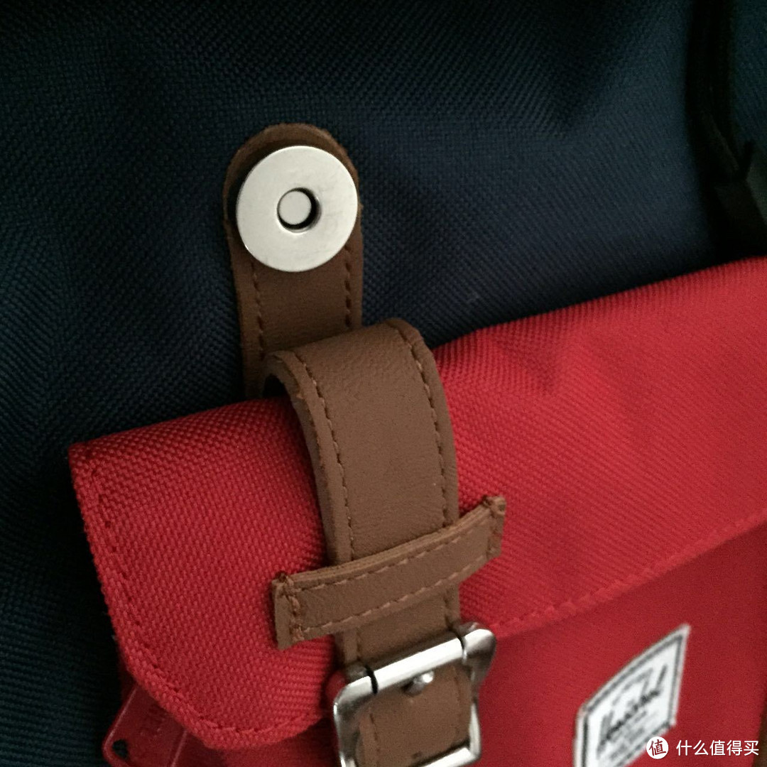 风骚美：Herschel Supply Co. Little America 双肩背包