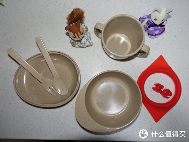 众测 Husk’s ware 壳氏唯 稻壳环保创意餐具套装 附与其他儿童餐具小对比