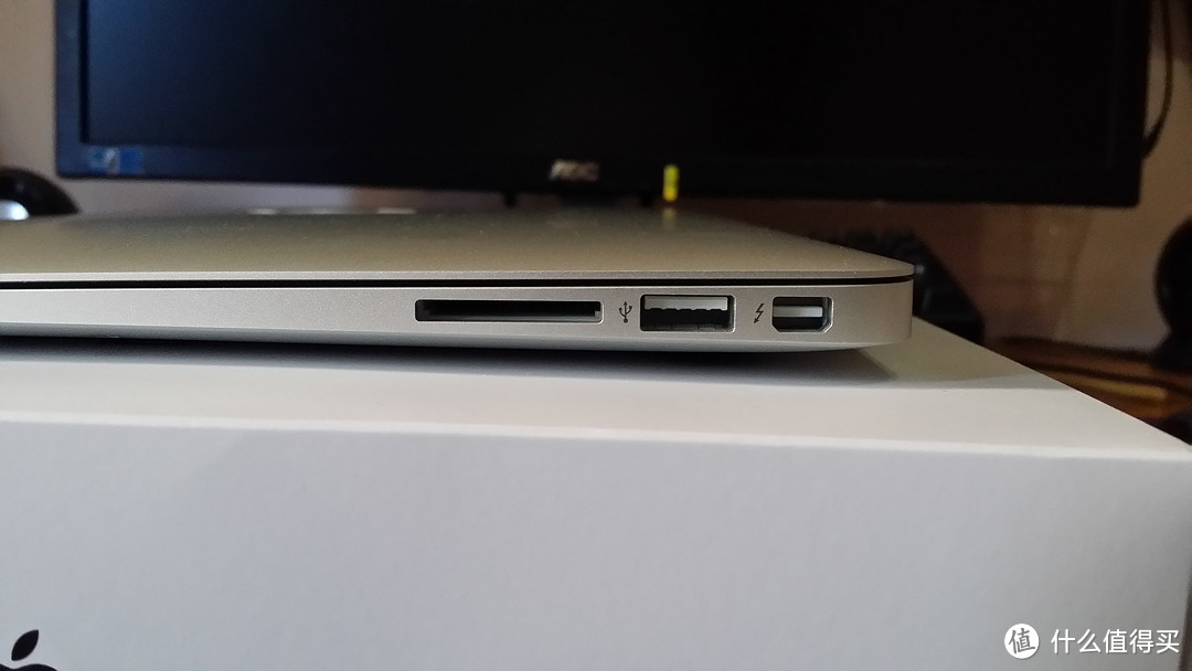 MacBook Air 13.3寸 MJVG2CH/A 笔记本开箱附WIN8.1安装步骤