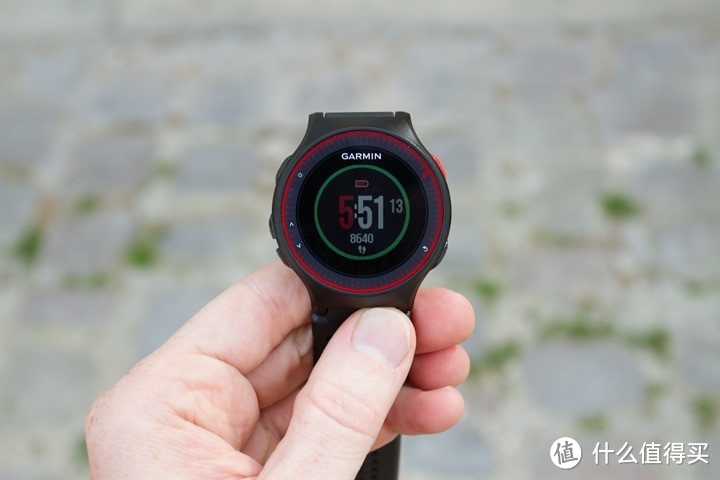 终于内置光学心率计：GARMIN Forerunner 225 运动手表 发布 售价299.99美元