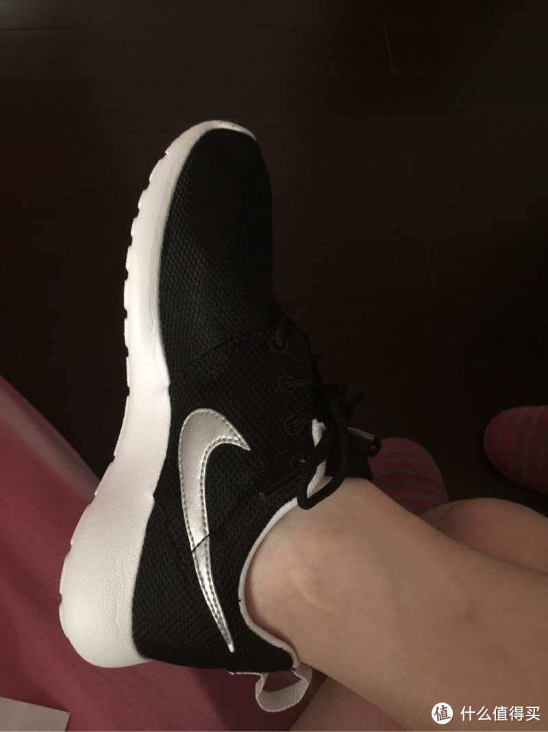 美淘 Nike 耐克 Roshe Run 黑色银钩运动鞋