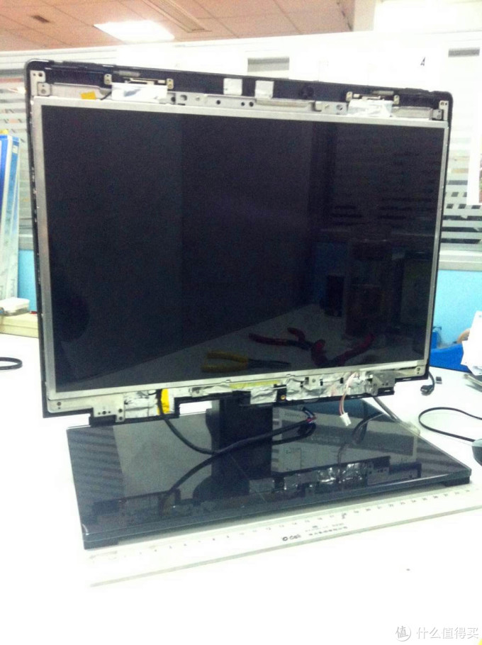笔记本屏幕DIY改造成独立的多媒体显示屏