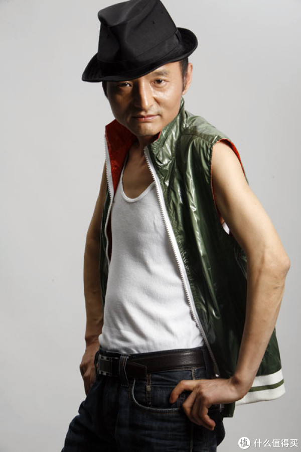 不能拯救世界,但能救赎自己:under armour 安德玛 al