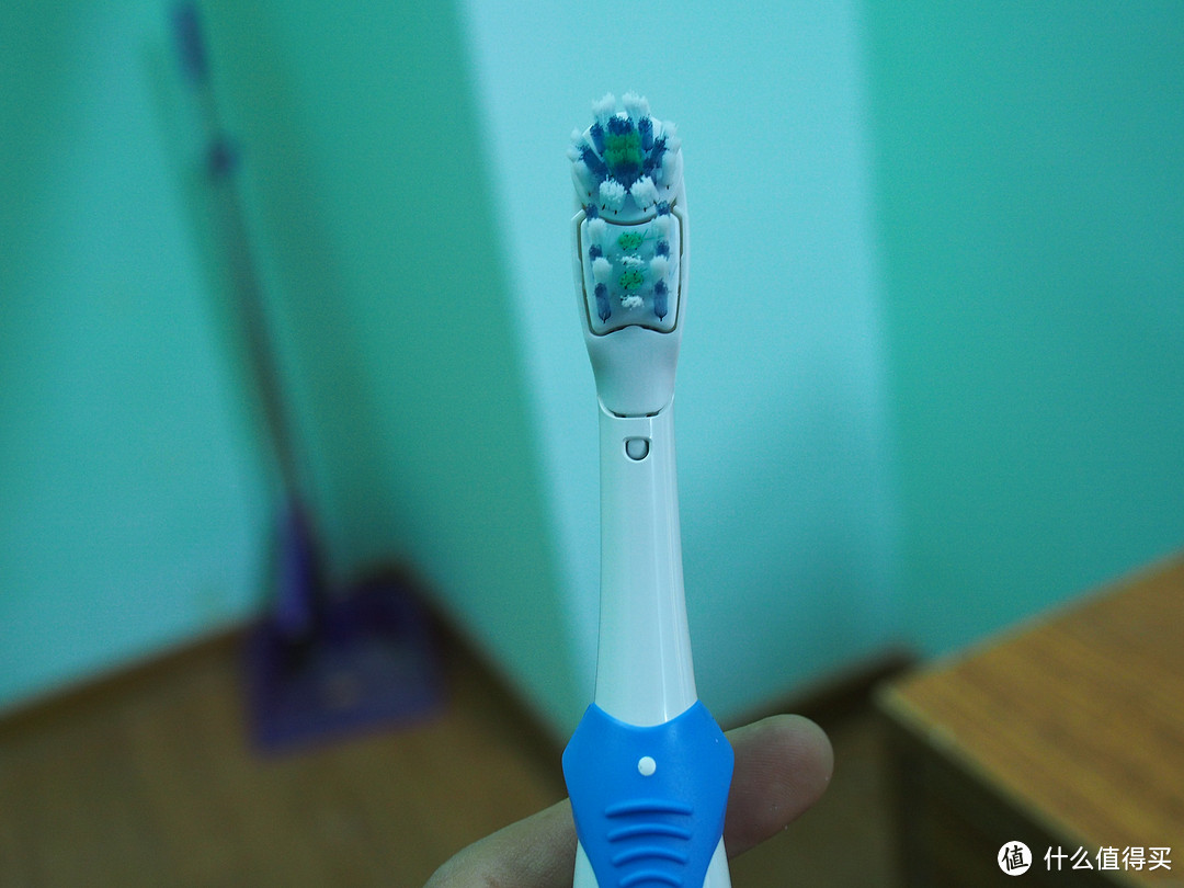 Oral-B 欧乐B 多动向电池型电动牙刷初体验