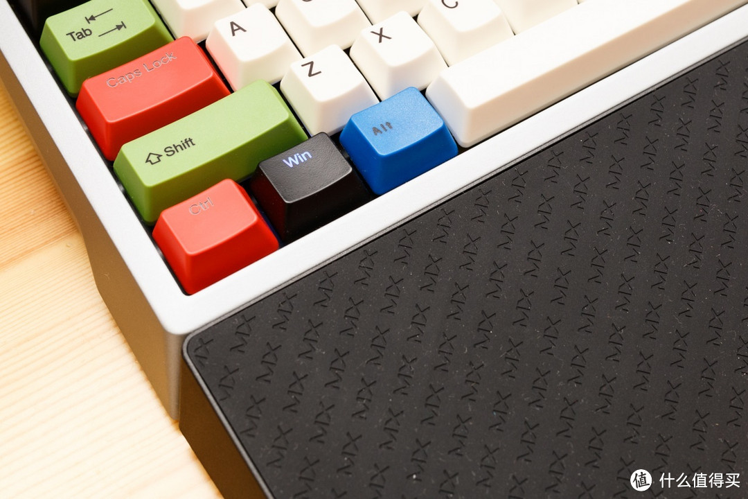 推陈出新、指尖飞扬:Cherry MX-BOARD 6.0 机械键盘评测