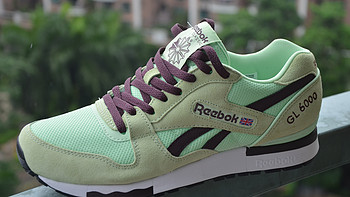 奇异配色的 REEBOK 锐步 GL6000 复古跑鞋