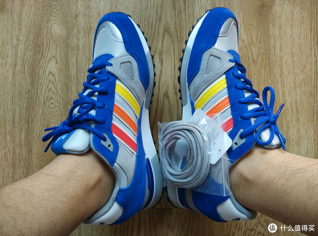 adidas 阿迪达斯 2015年新款中性三叶草系列休闲鞋 ZX750