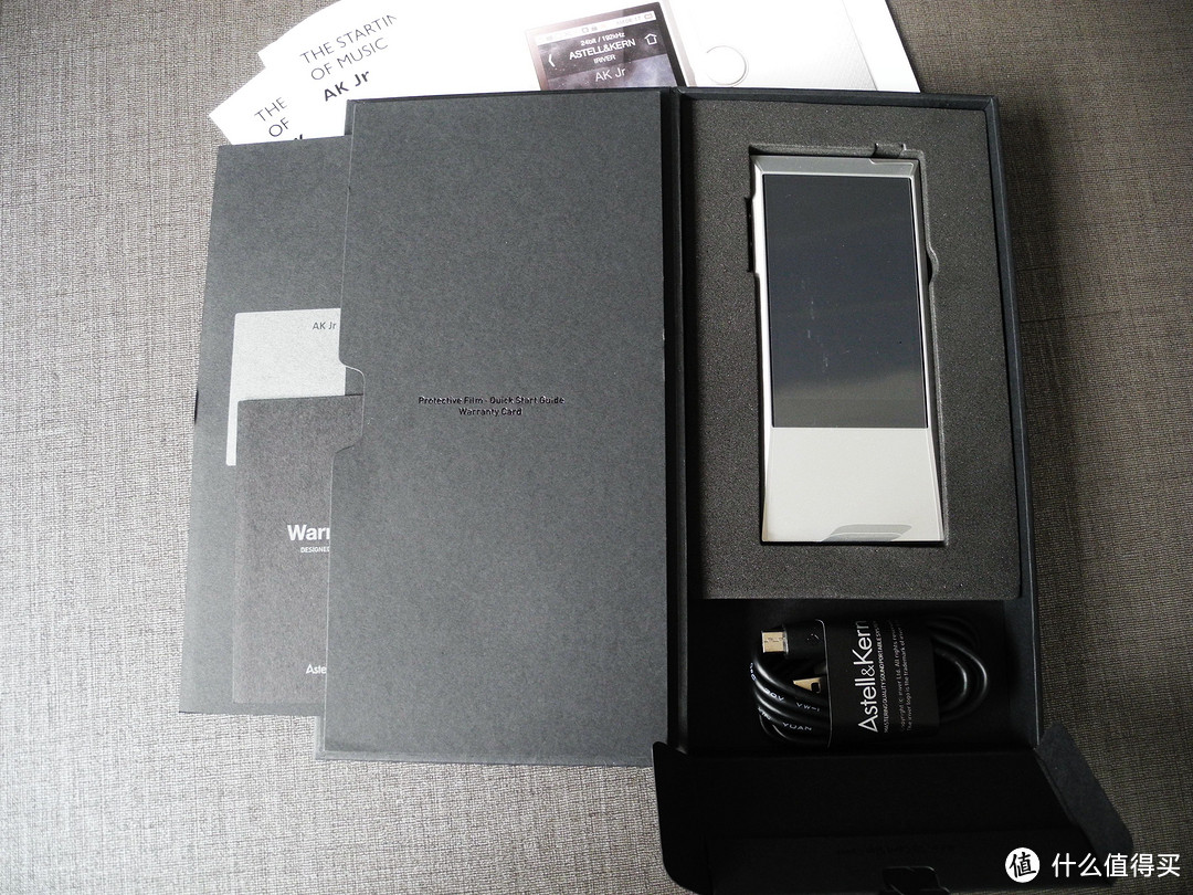 Iriver 艾利和  Astell&Kern AK Jr 无损播放器开箱及使用感受