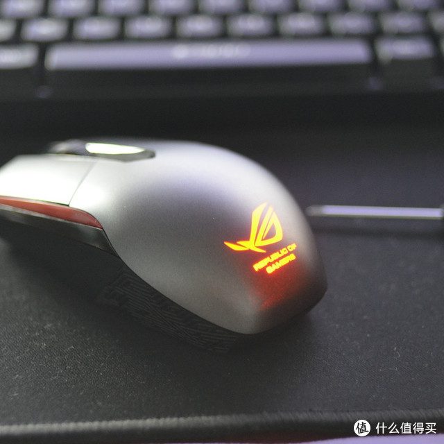 为信仰充值 : 华硕P301-1A rog小S开箱（6年前的开箱）