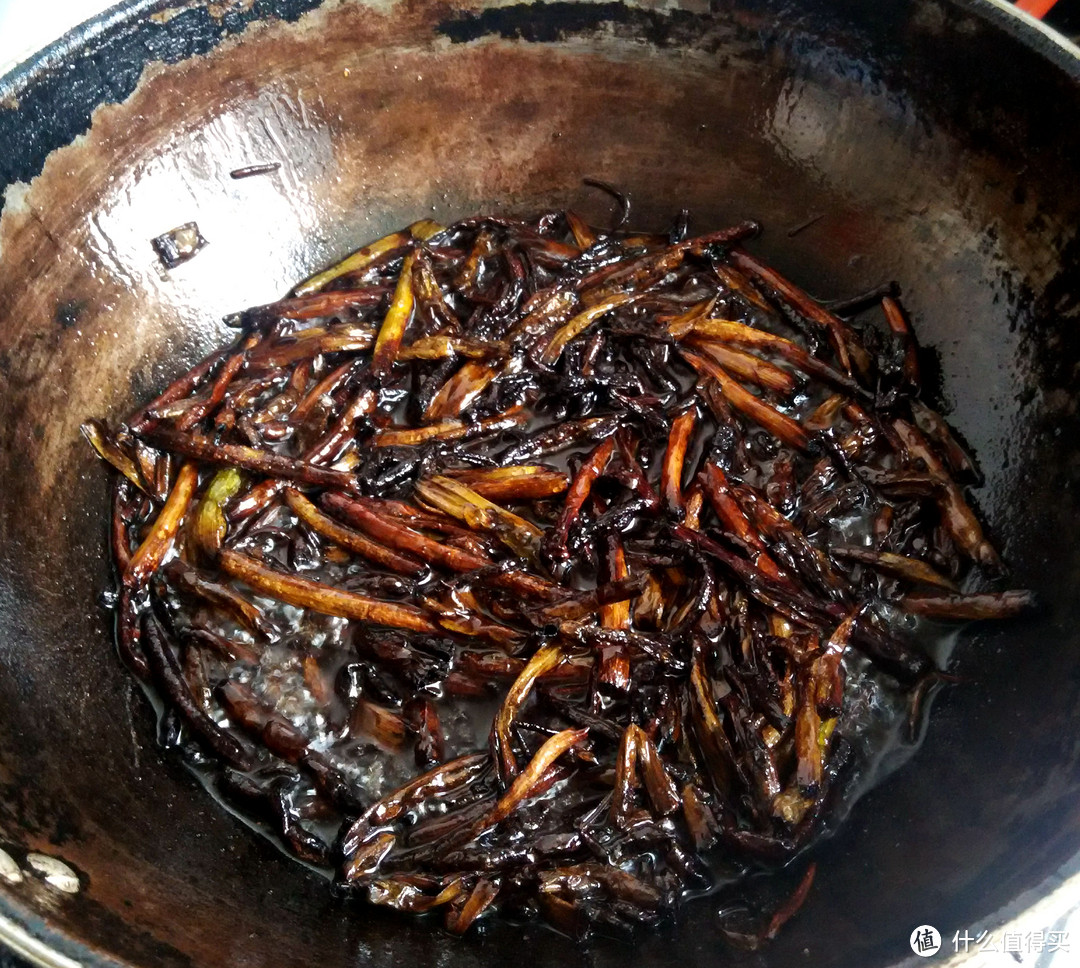 蒸茄子，葱油面，美食从简单做起！