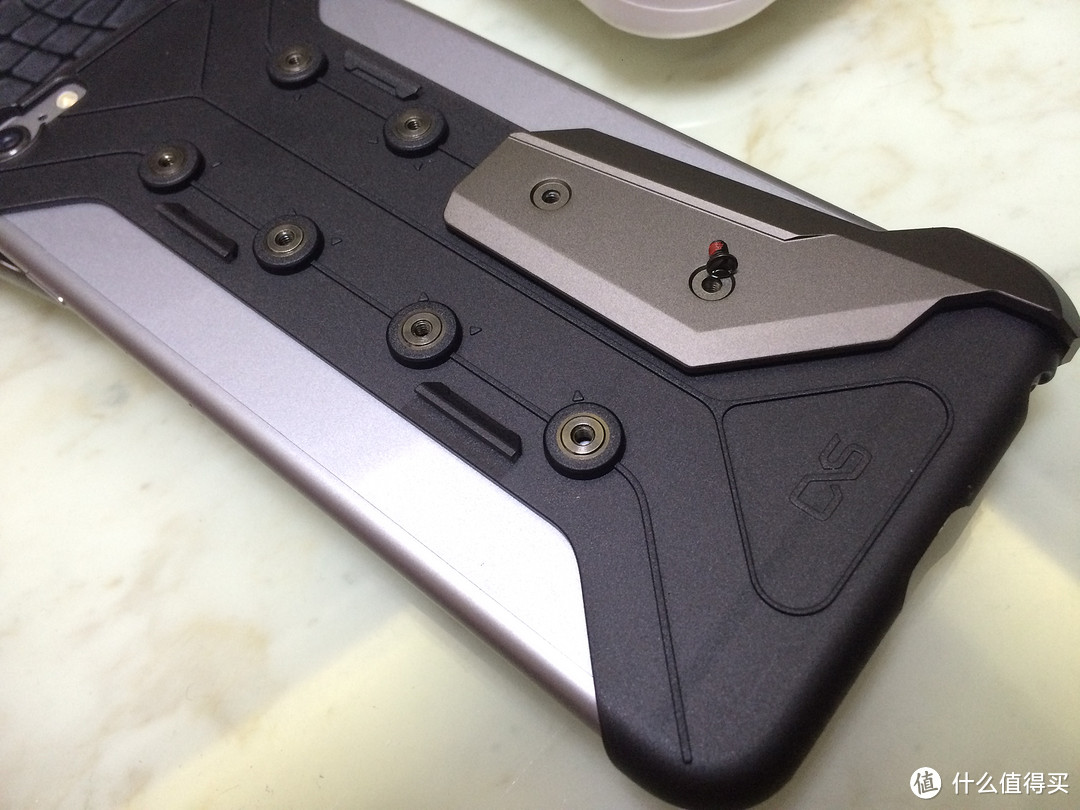 台湾入手 Coresuit Armor Metal 盔甲精装工具箱版 iPhone6 Plus 保护壳