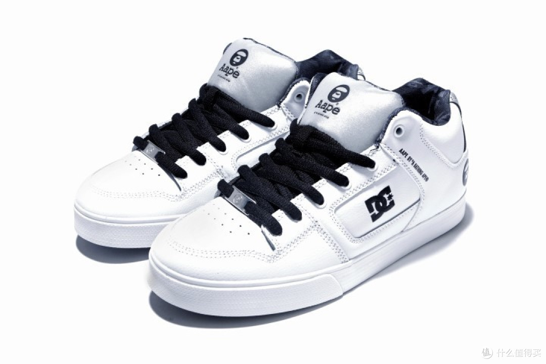 实用兼具型格:AAPE 携手 DC SHOES 发布 2015联名鞋款